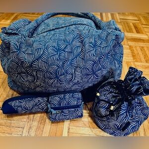 Batik Keris indigo blue 4 piece travel collection quilted cotton zippered as new